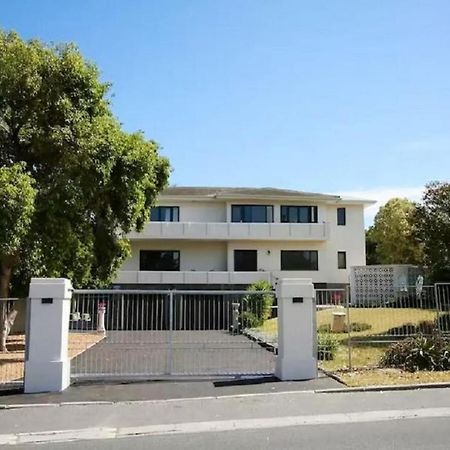 Cape Dawn Guest House Parow Kültér fotó